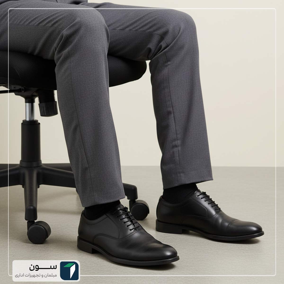 صندلی-میز-تحریر-حالت-پاها